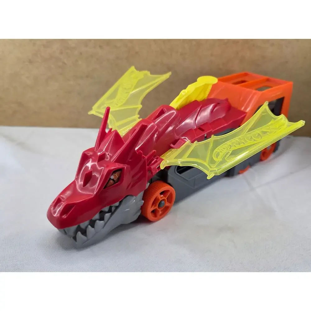Hot Wheels City Dragon Launch Transporter